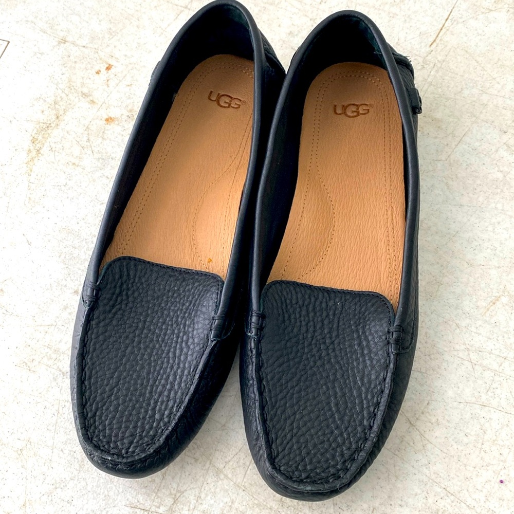 UGGS Loafers